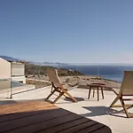 Yoma Cove Suites