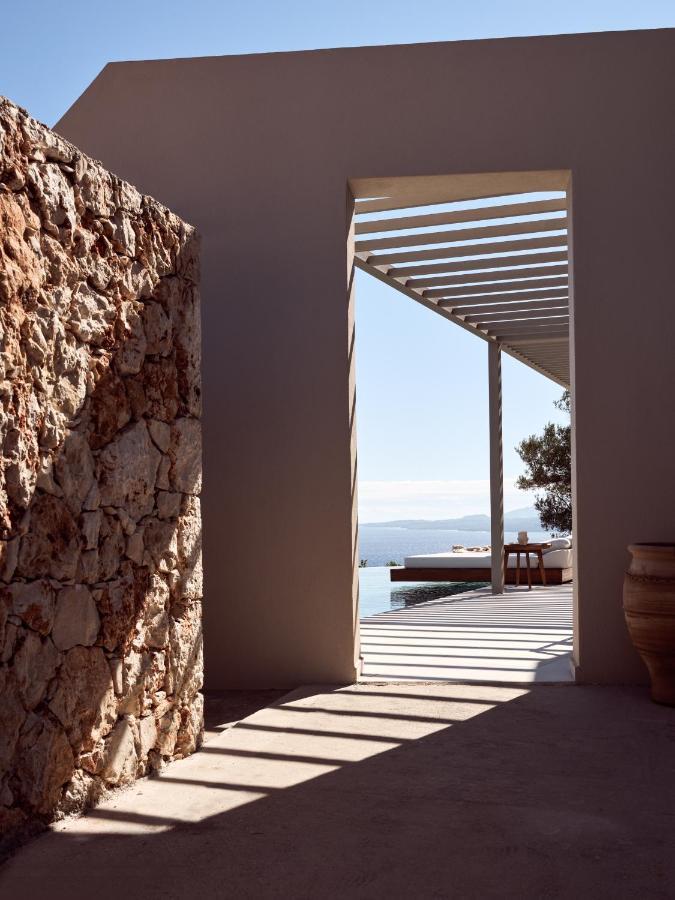 Yoma Cove *