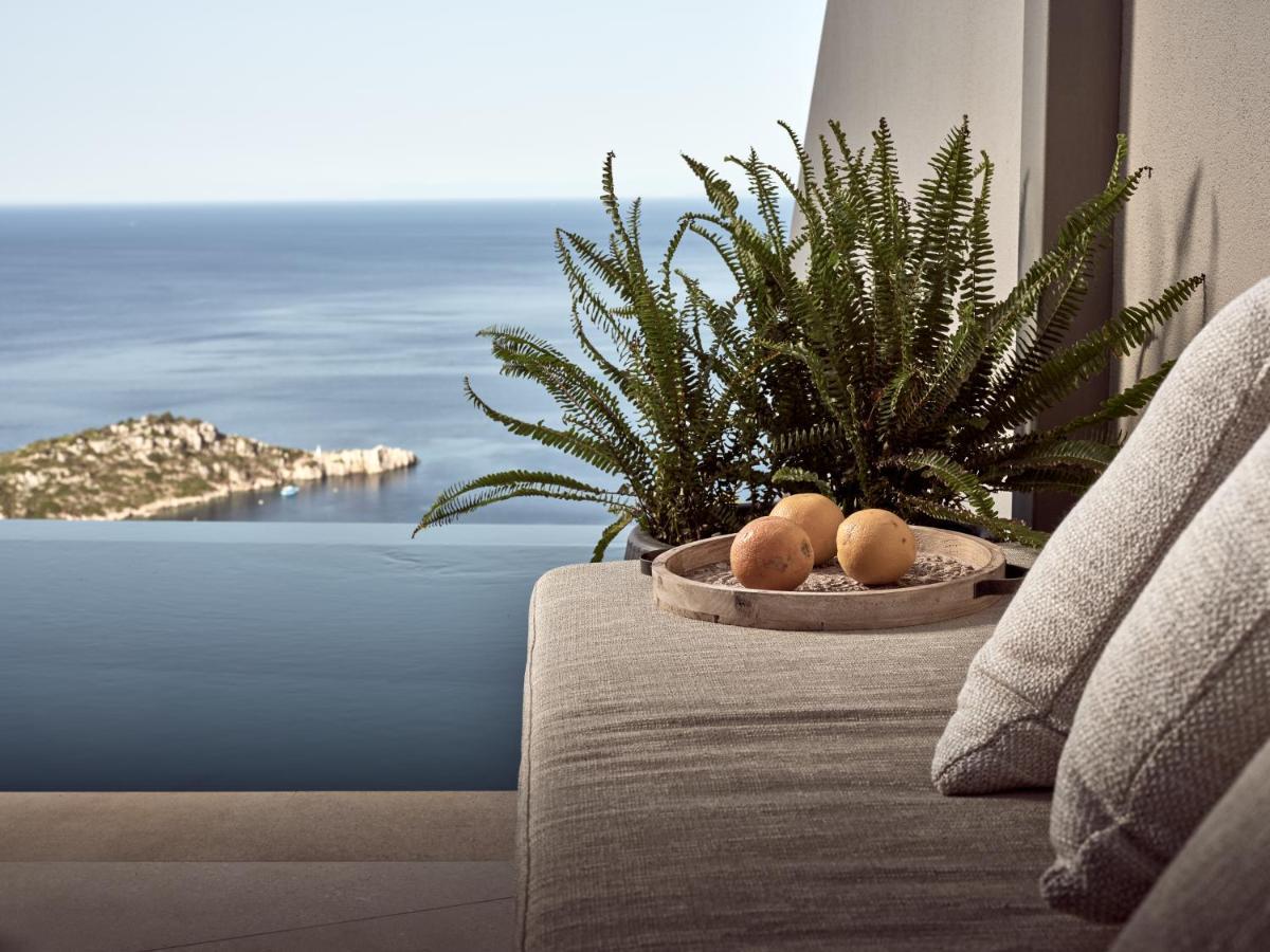 Yoma Cove Villa Volímai