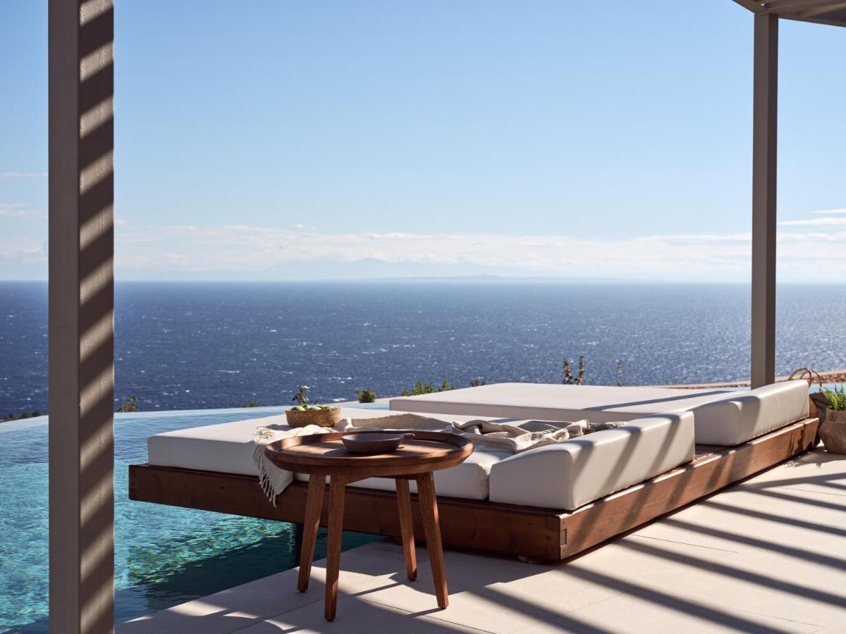 Yoma Cove * Volímai